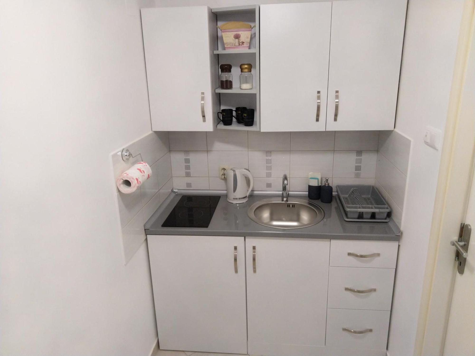 Edo Apartment *