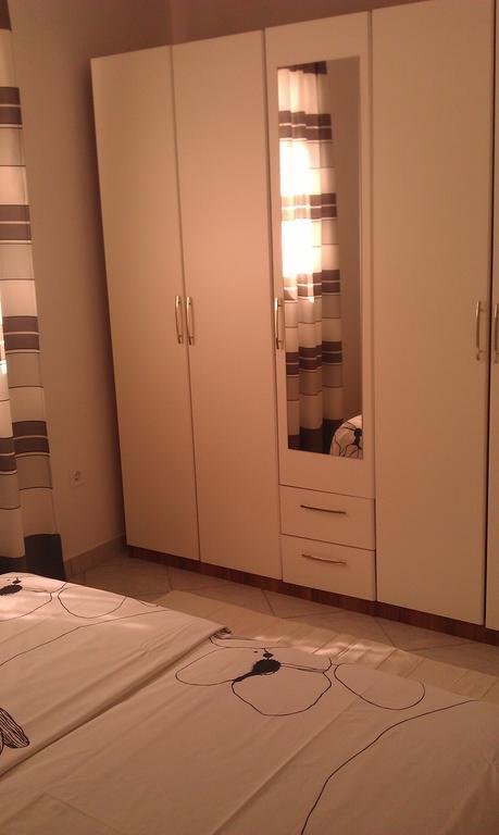 Edo Apartment